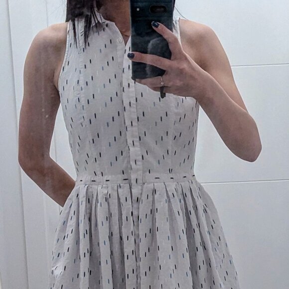 Sleeveless dress, button-up, Size 2 - Picture 7 of 8